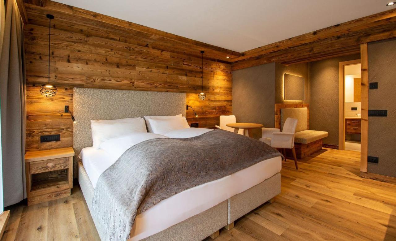 Hotel Villa Eden Corvara In Badia Luaran gambar