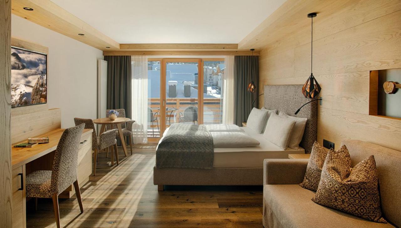 Hotel Villa Eden Corvara In Badia Luaran gambar