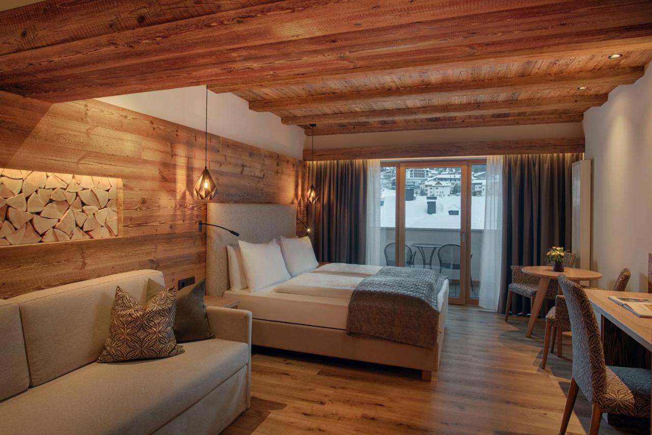 Hotel Villa Eden Corvara In Badia Luaran gambar